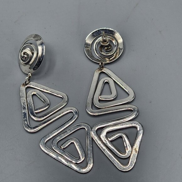 Vintage Hammered Metal Abstract Geometric Swirl Earrings 3" Dangle - Picture 5 of 8